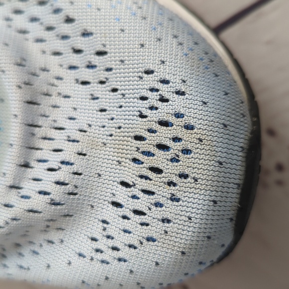 New Balance 880 sneakers, gym shoes, light blue, women's size 12 - Picture 9 of 14